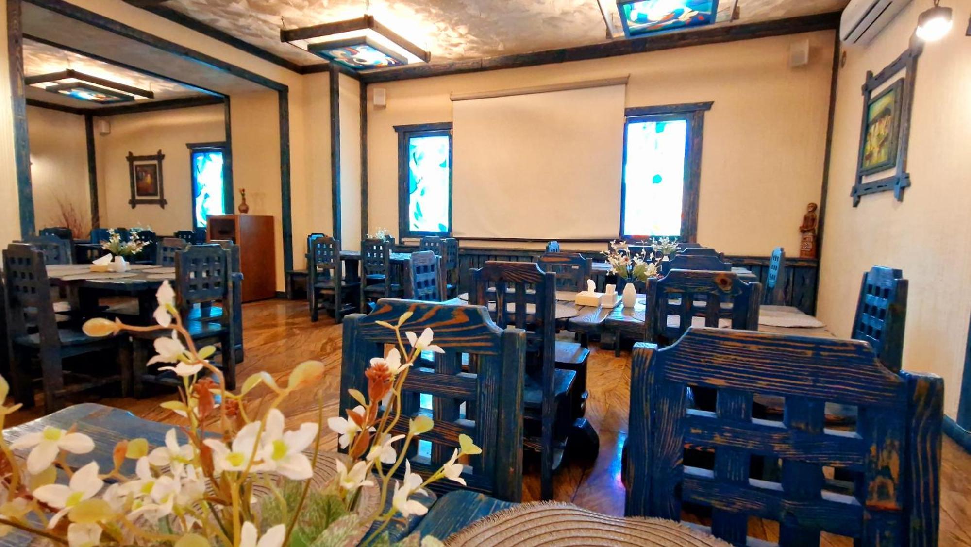 Ararat Hotel Jerevan Exteriör bild